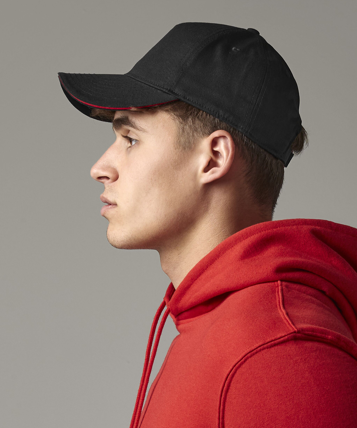 Black/Classic Red