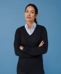 Women's 12 gauge v-neck jumper