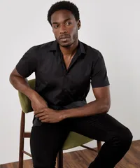 Poplin shirt short-sleeved (tailored fit)