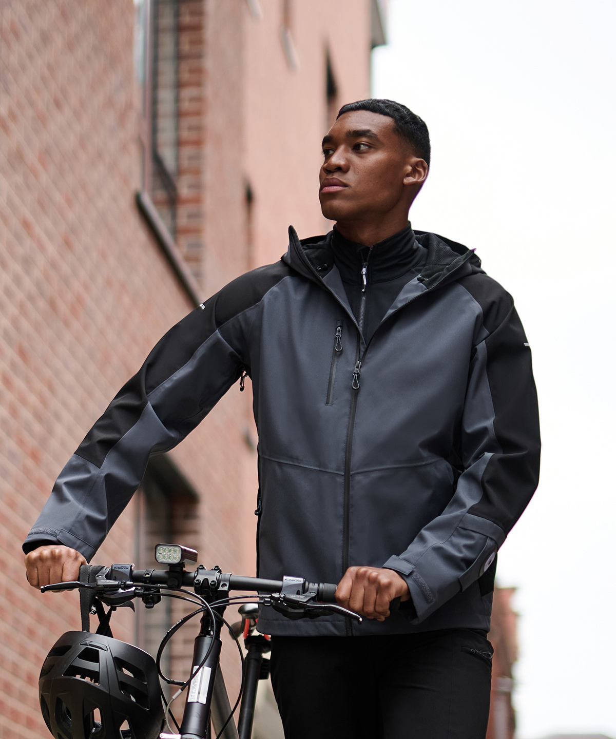 Seal Grey/Black